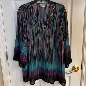 Avenue blouse size 18/20 multi color like new